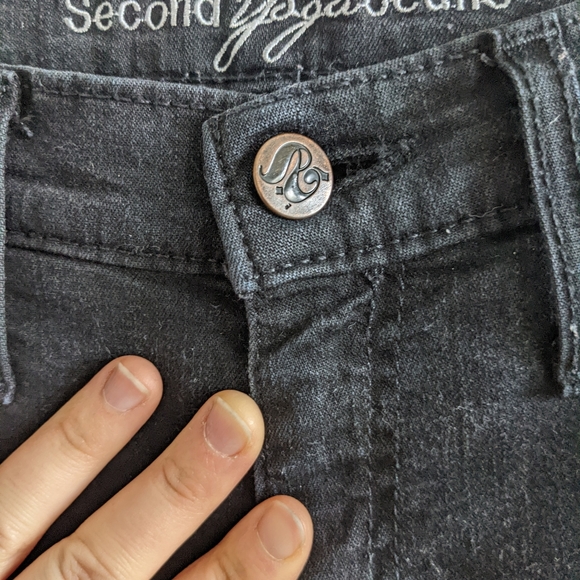 YOGA JEANS Washed Black Straight Leg Raw Hem Jeans 30 - Picture 6 of 11